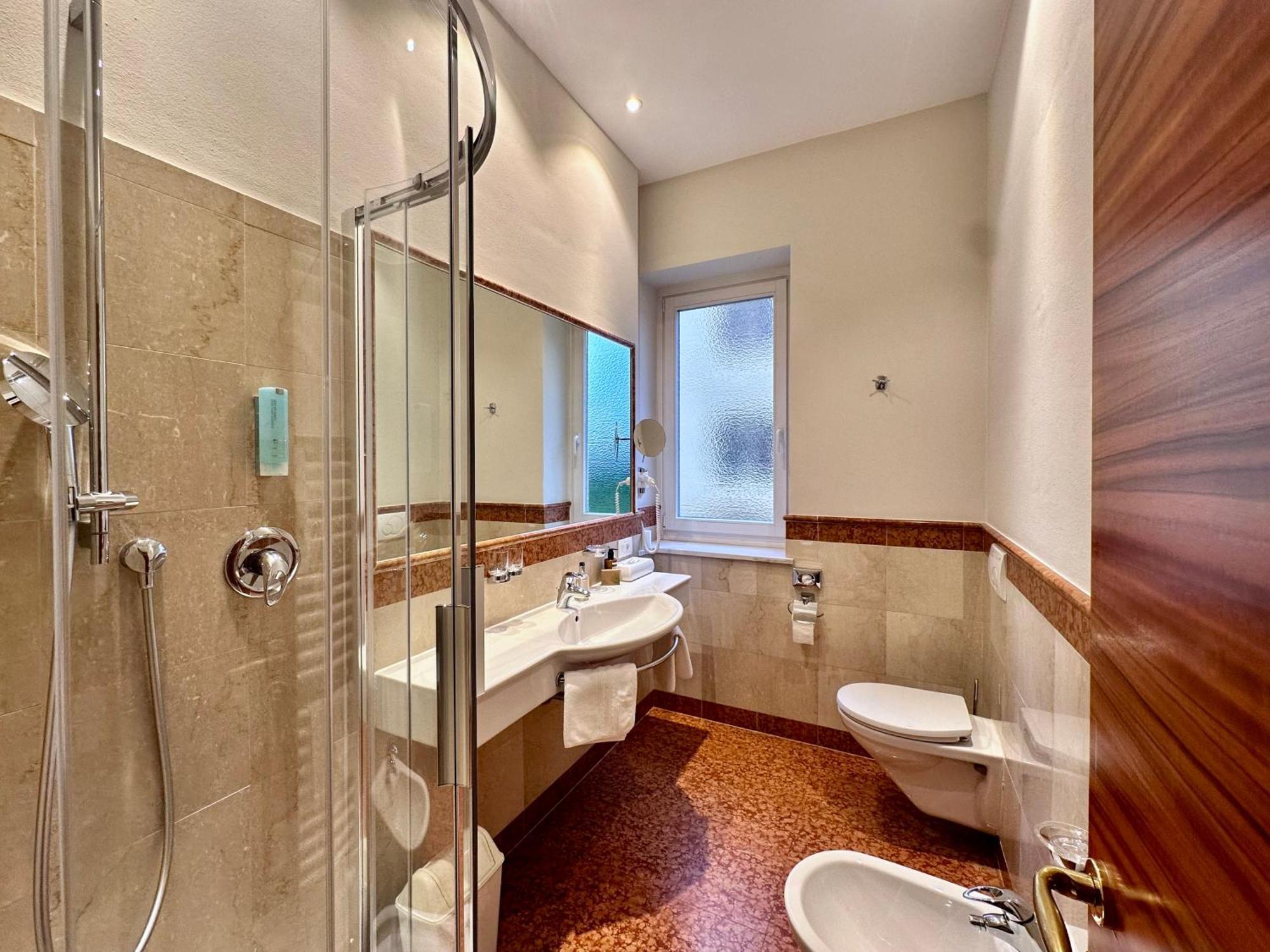 Hotel Windsor 4*