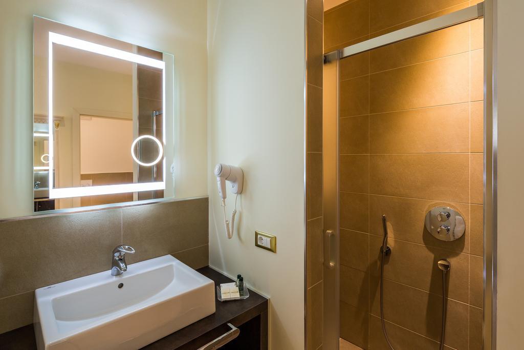 Hotel Windsor 4*